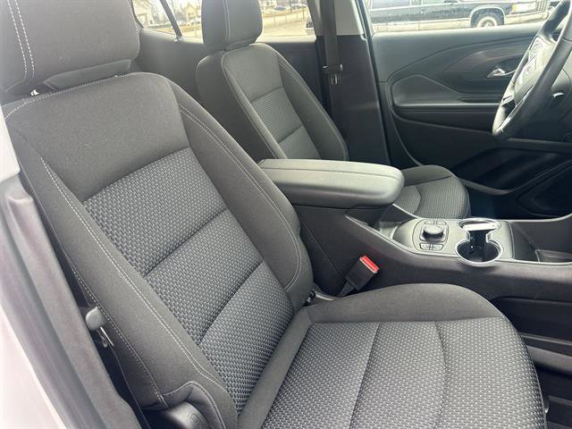 Used 2023 GMC Terrain SLE w/ Driver Convenience Package image 23