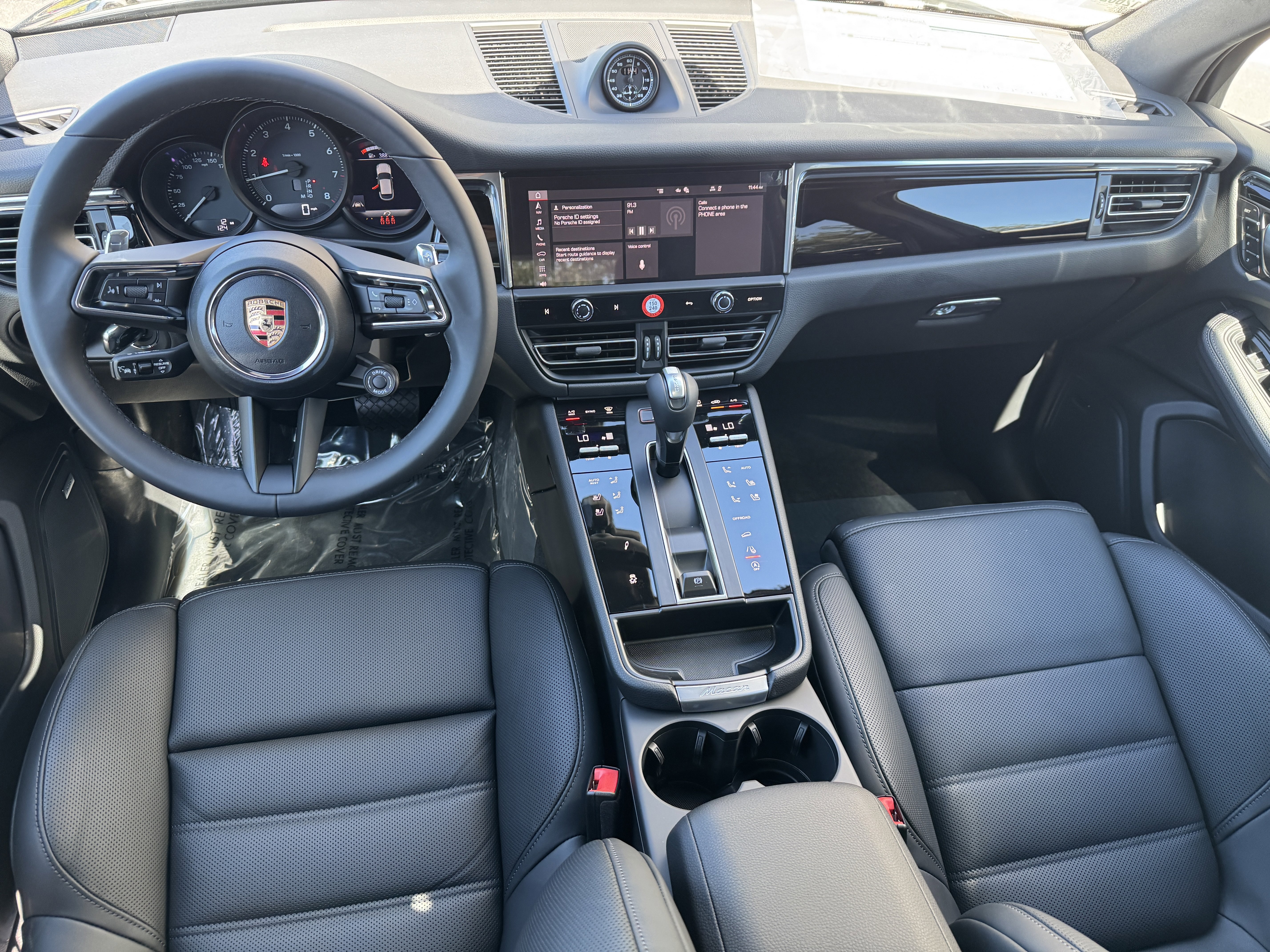 New 2026 Porsche Macan image 14