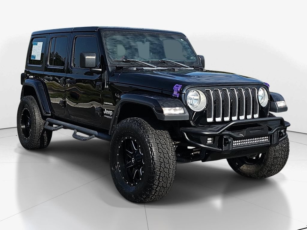 Used 2019 Jeep Wrangler Unlimited Sahara w/ Uconnect 4C Nav & Sound Group AWD/4WD video 3