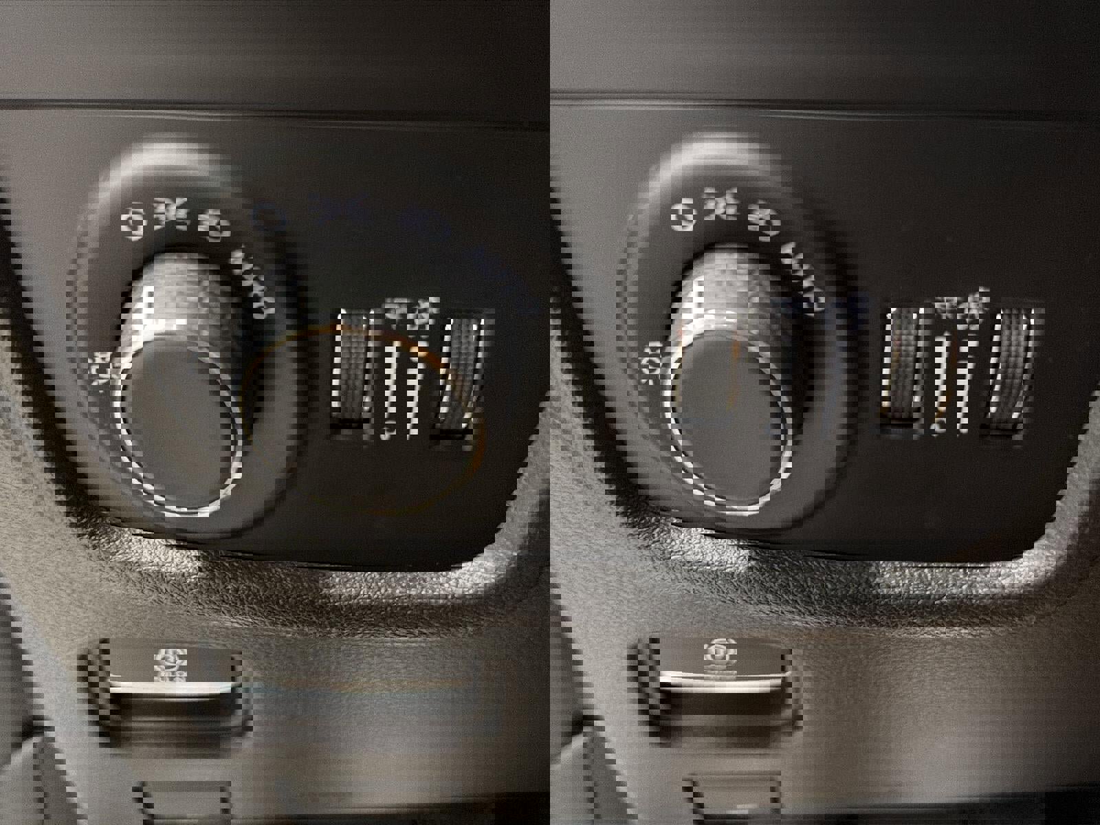 Used 2023 Jeep Grand Cherokee L Laredo w/ Luxury Tech Group I image 17