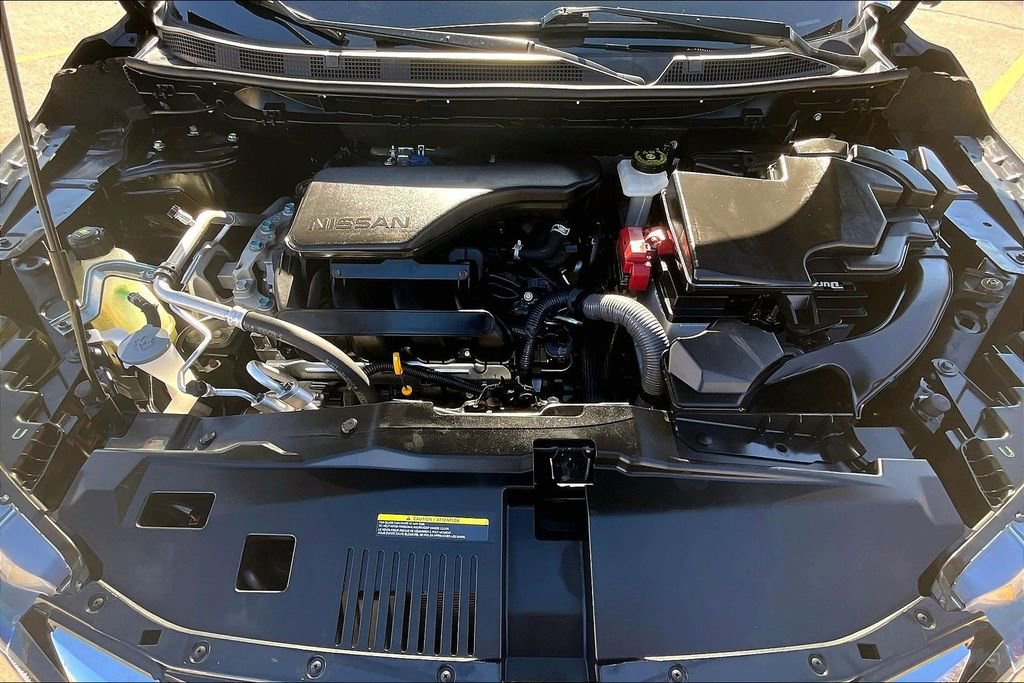 Used 2022 Nissan Rogue Sport S FWD image 9