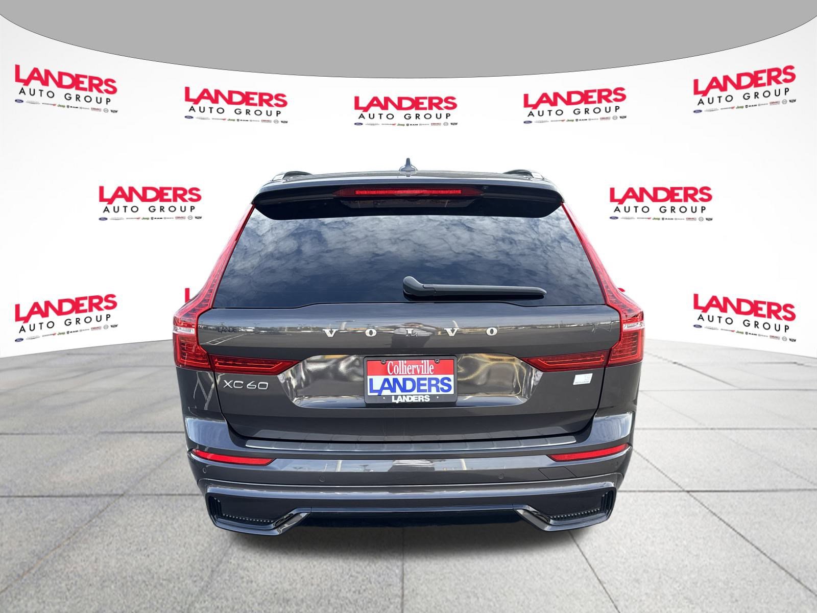 Used 2023 Volvo XC60 T8 Ultimate image 4