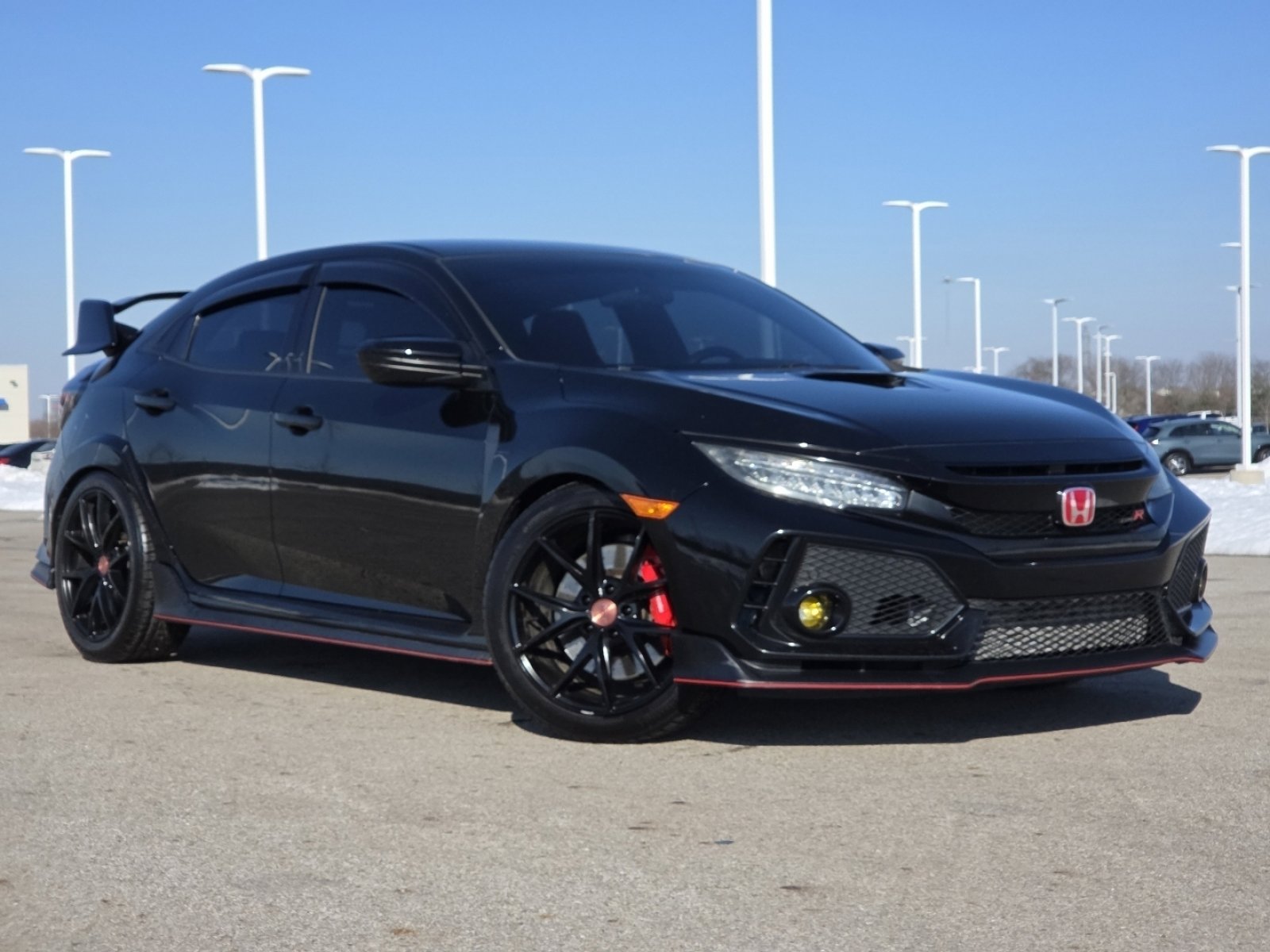 Used 2018 Honda Civic Type R image 2