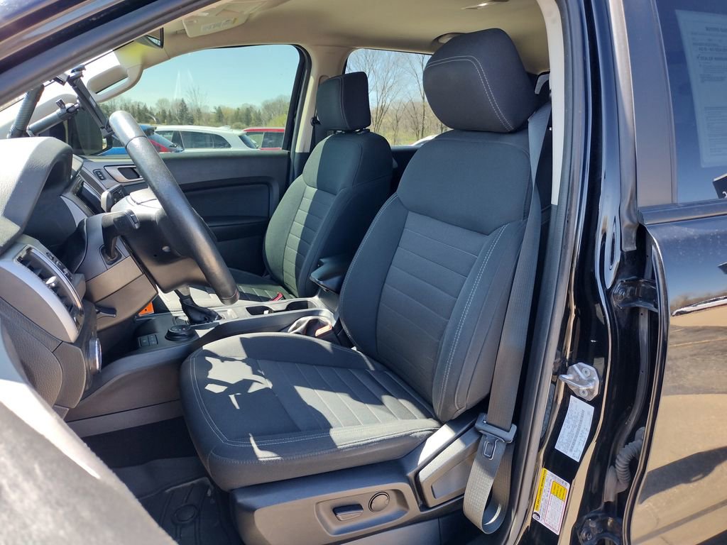 Used 2019 Ford Ranger XLT w/ Equipment Group 302A Luxury AWD/4WD image 2