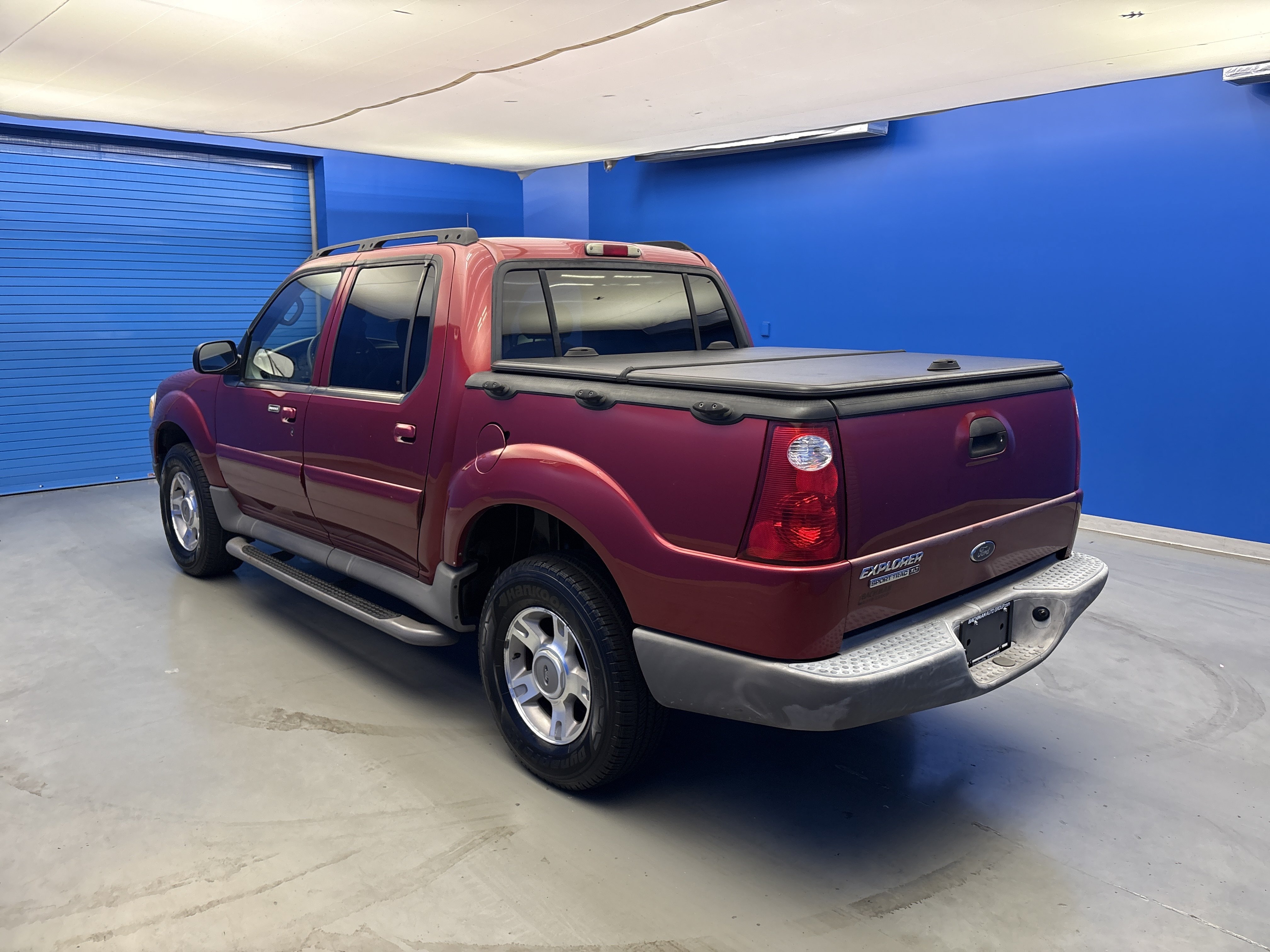 Used 2003 Ford Explorer Sport Trac XLS RWD image 5