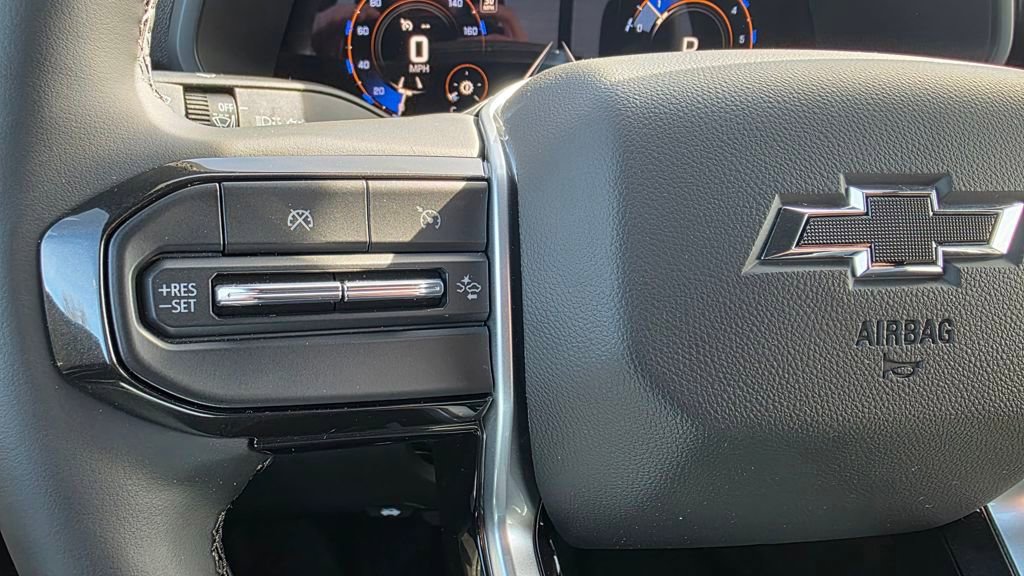 Used 2025 Chevrolet Colorado Trail Boss image 27