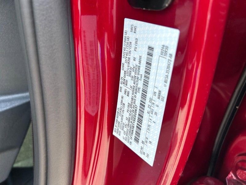 New 2025 Ford F350 Lariat w/ Black Appearance Package image 22