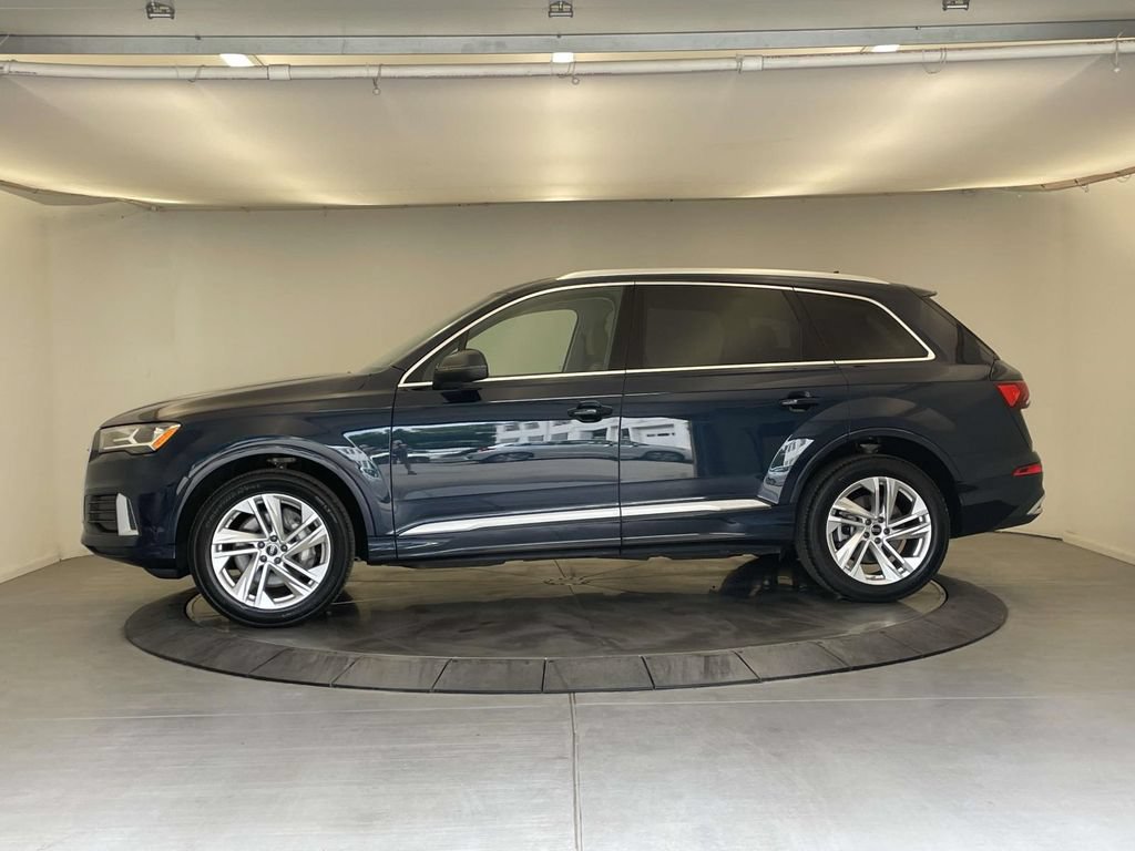 Certified 2023 Audi Q7 2.0T Premium AWD/4WD image 2