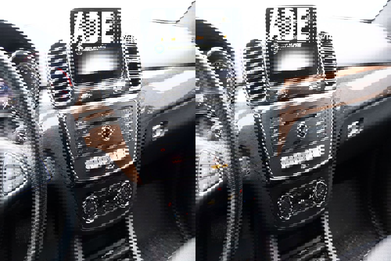 Used 2017 Mercedes-Benz GLE 350 4MATIC image 3