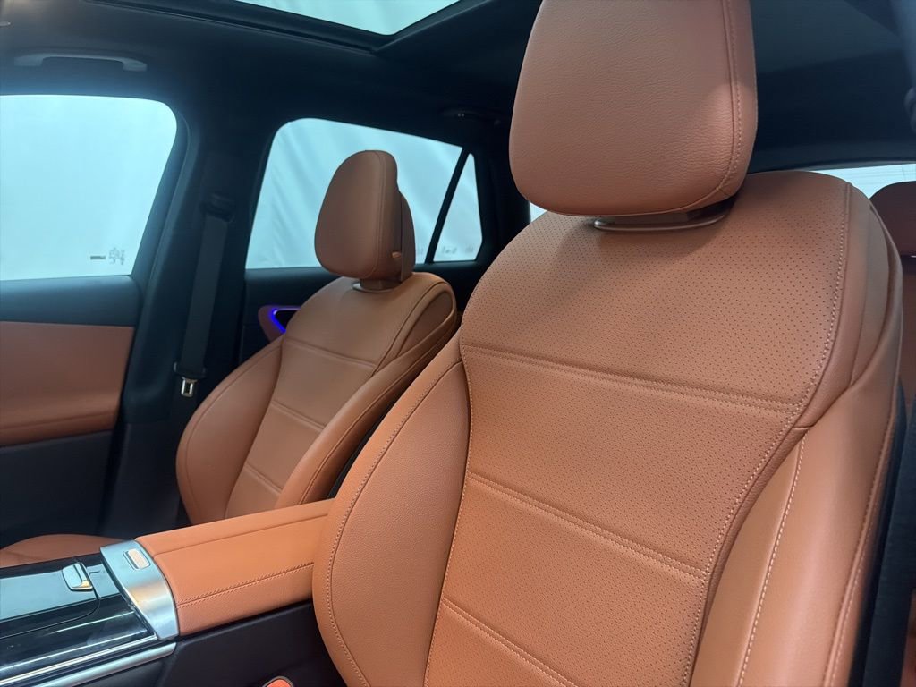New 2026 Mercedes-Benz GLC 300 image 13