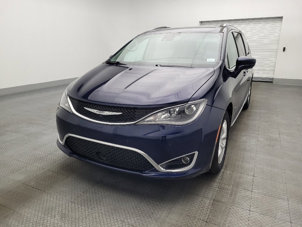 Used 2017 Chrysler Pacifica Touring-L Plus w/ Advanced Safetytec Group FWD image 15