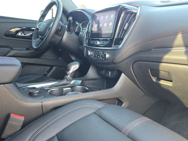 Used 2023 Chevrolet Traverse RS w/ LPO, Floor Liner Package AWD/4WD image 25