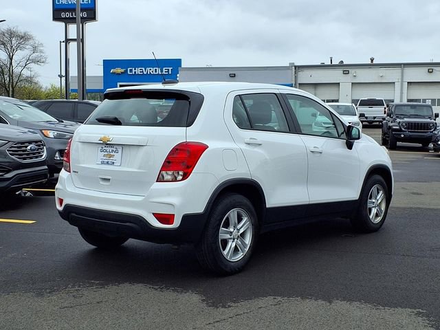 Used 2020 Chevrolet Trax LS image 2