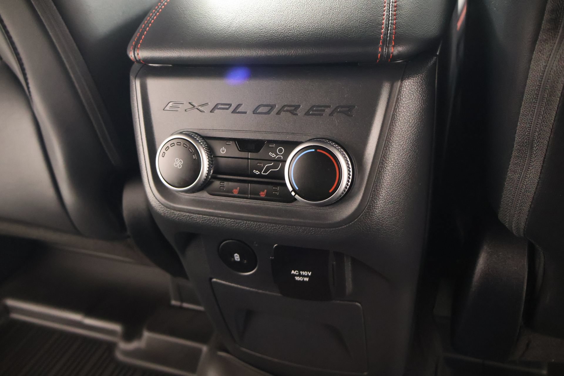 Used 2025 Ford Explorer ST RWD image 16