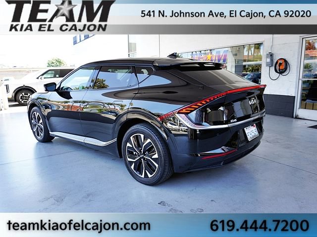 Used 2022 Kia EV6 Wind RWD image 8