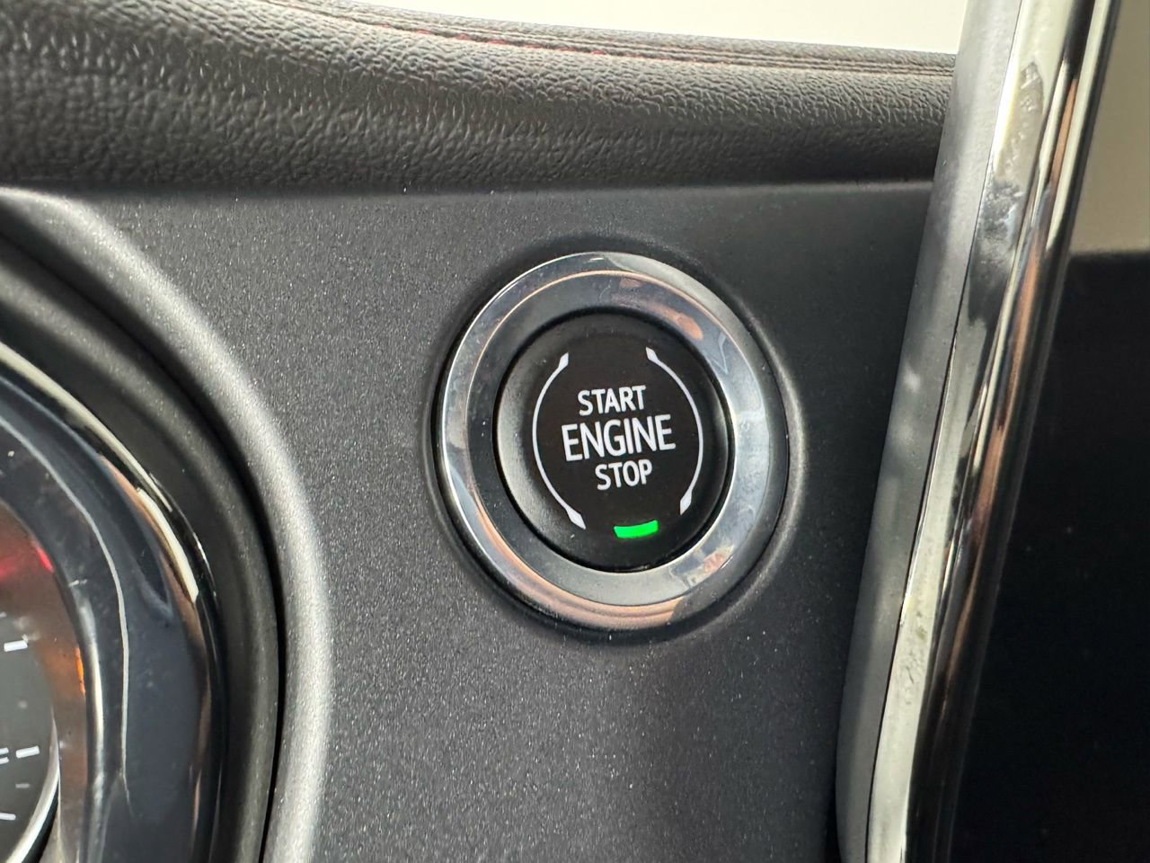 Used 2024 Chevrolet Blazer RS w/ Enhanced Convenience Package image 30