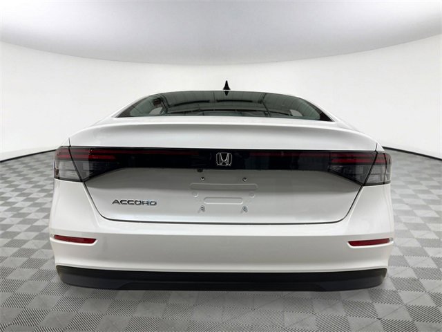 New 2025 Honda Accord SE image 5