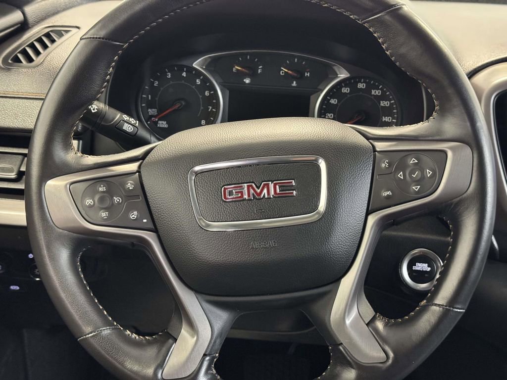 Used 2022 GMC Terrain AT4 image 21