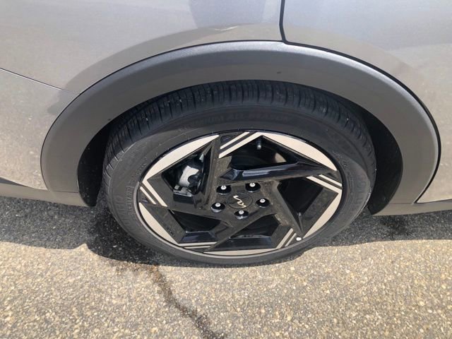 Certified 2025 Kia K4 EX FWD image 18