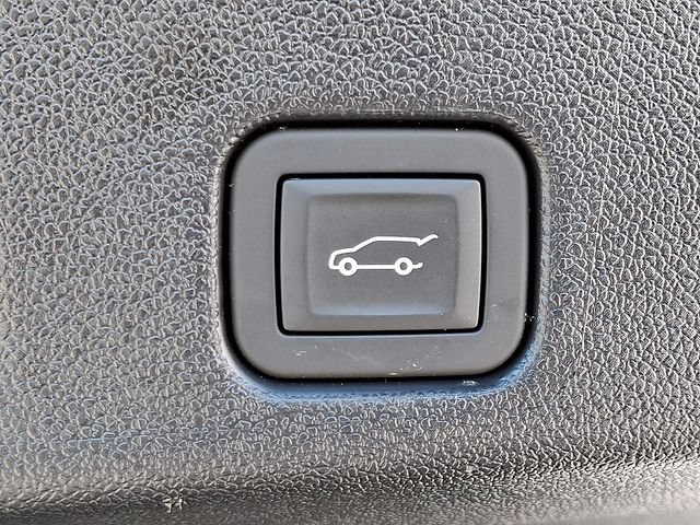 Used 2026 Buick Enclave Preferred AWD/4WD image 23