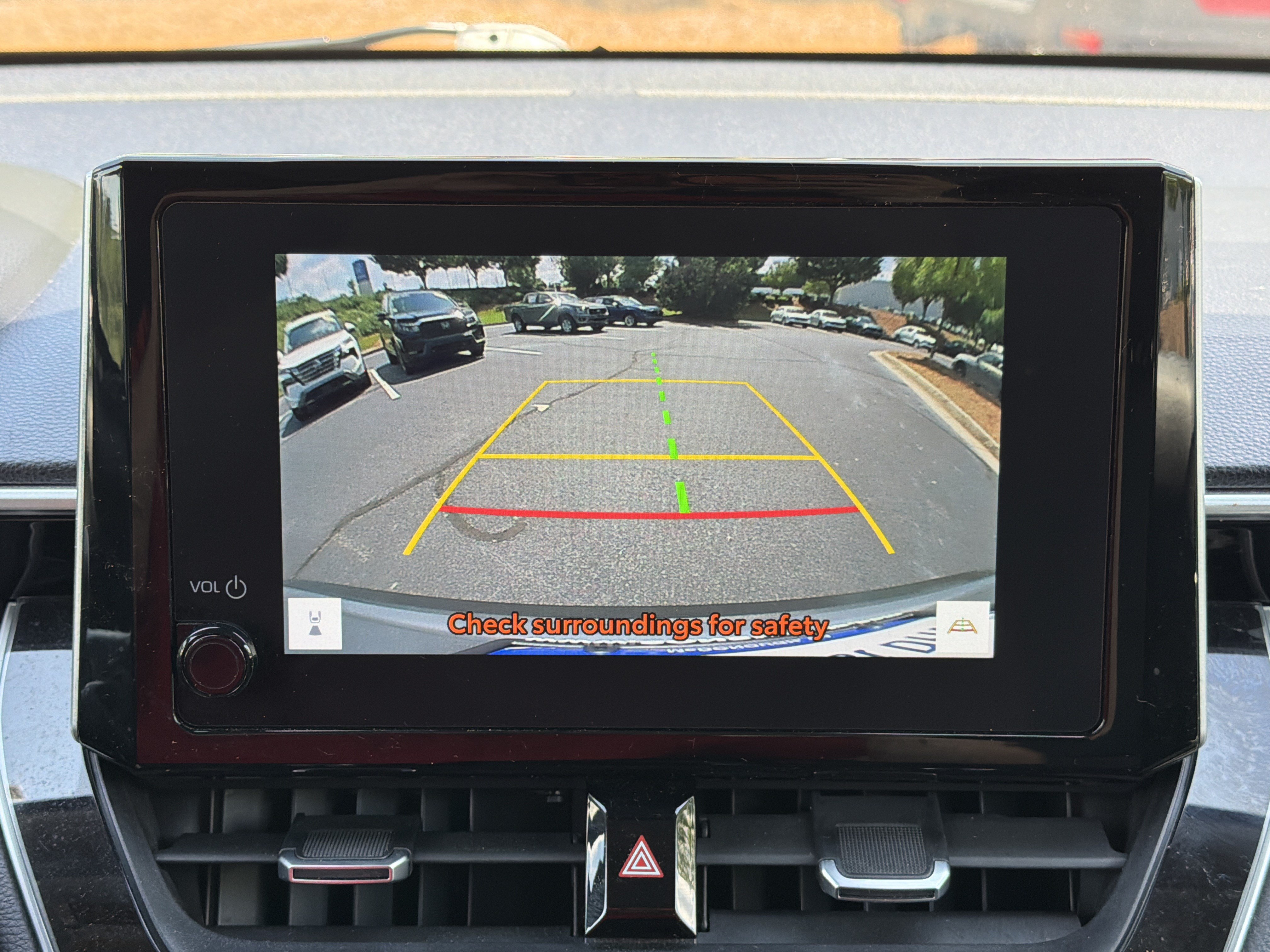 Used 2023 Toyota Corolla Cross XLE FWD image 6
