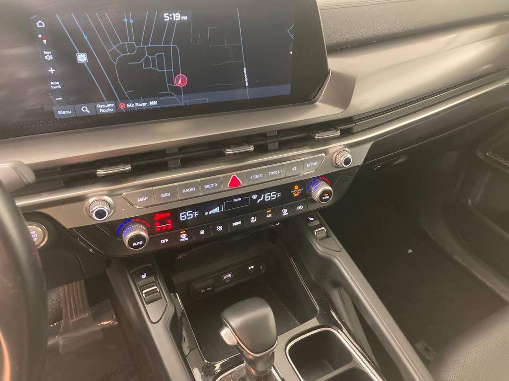 Used 2023 Kia Telluride S w/ S Sunroof Package image 2