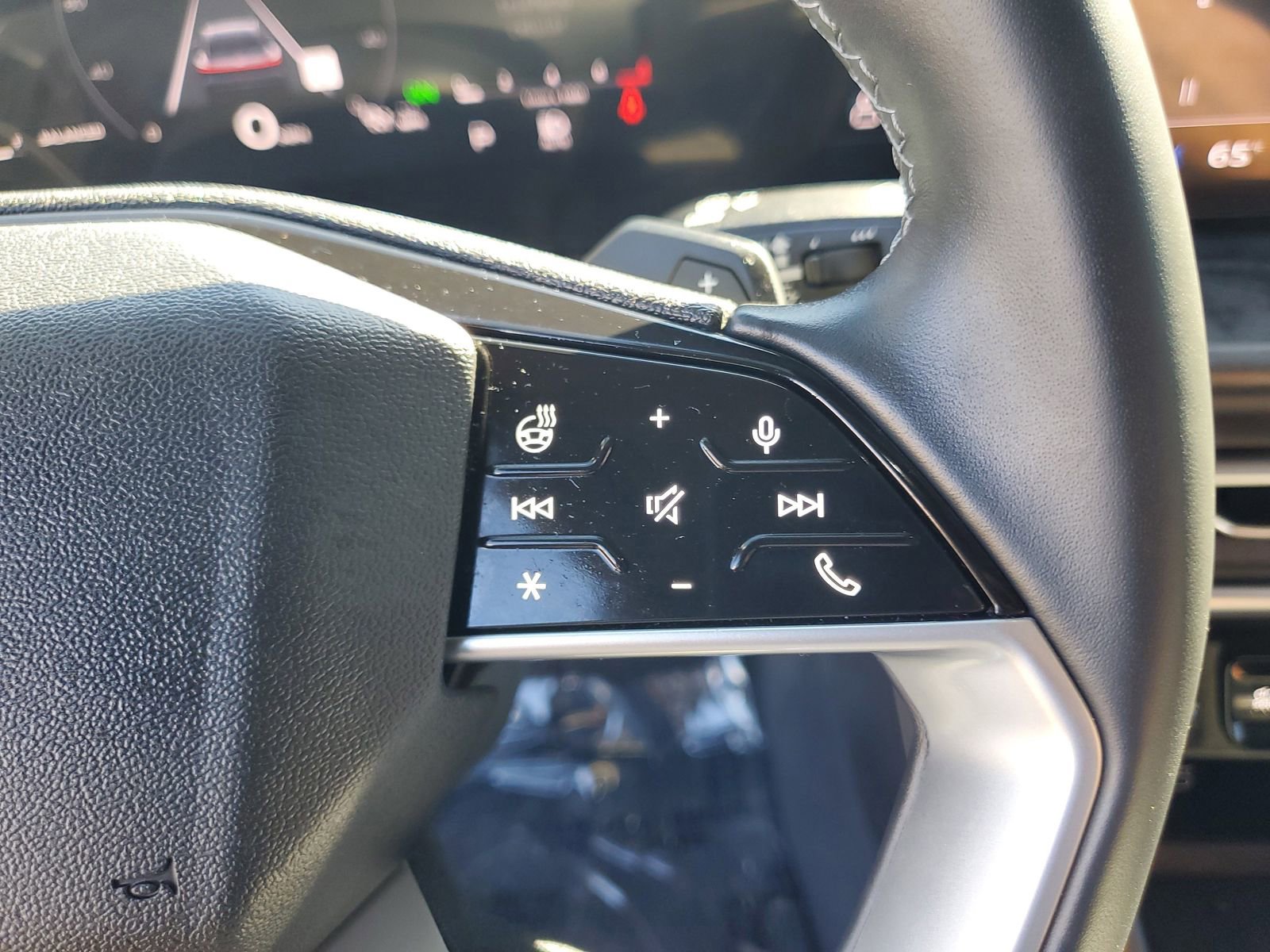 Used 2025 Audi Q5 Premium Plus w/ Premium Plus image 25