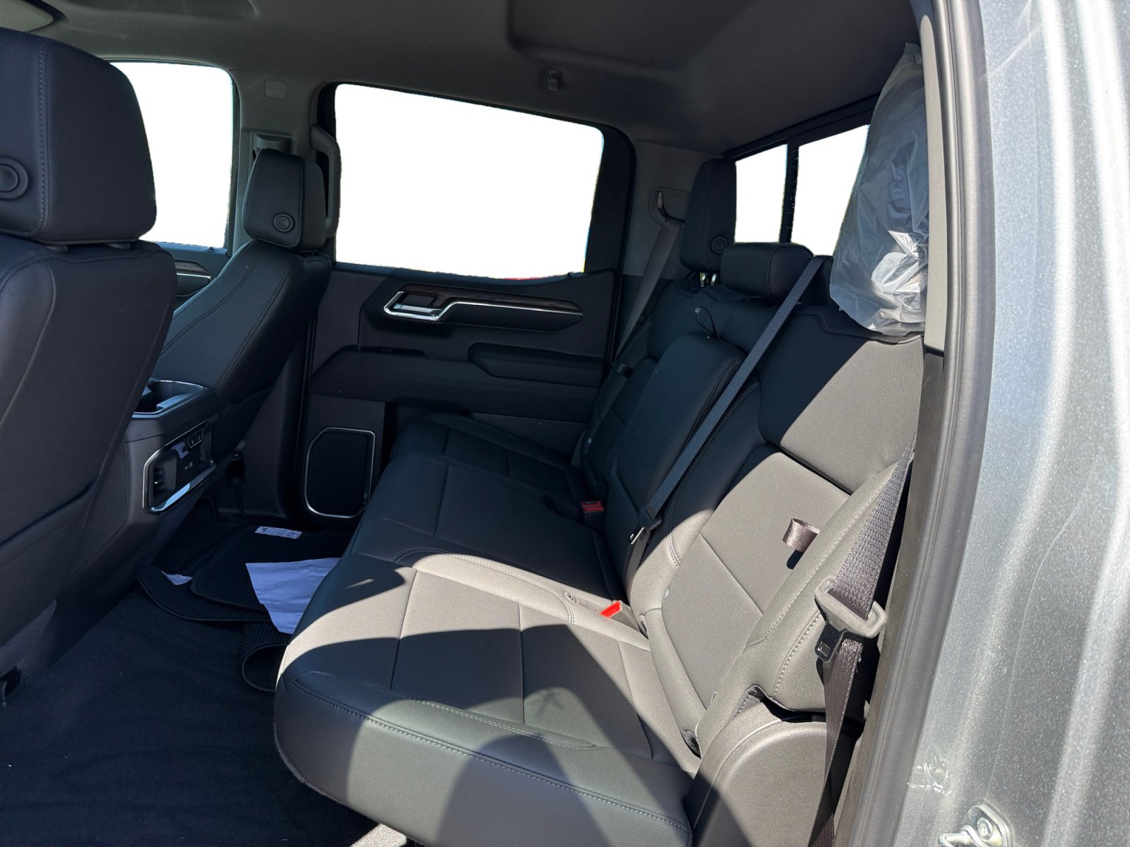 New 2026 GMC Sierra 1500 SLT w/ SLT Premium Plus Package image 16