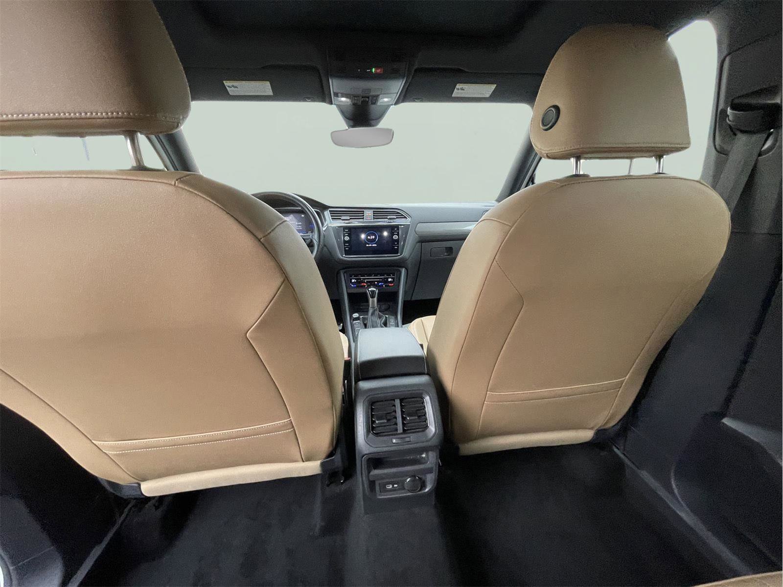 Used 2023 Volkswagen Tiguan SE R-Line AWD/4WD image 15
