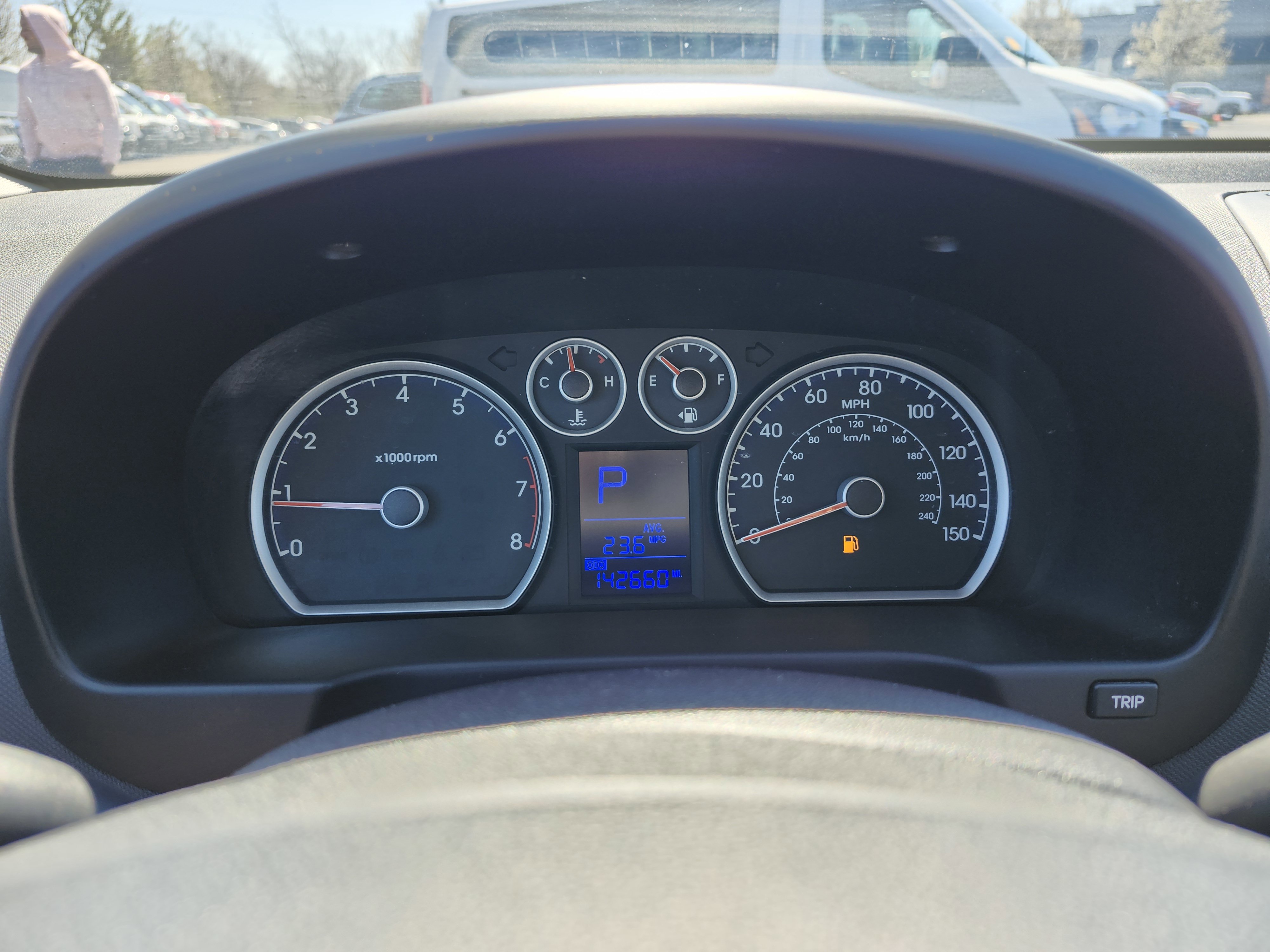 Used 2012 Hyundai Elantra GLS w/ Preferred Pkg image 25