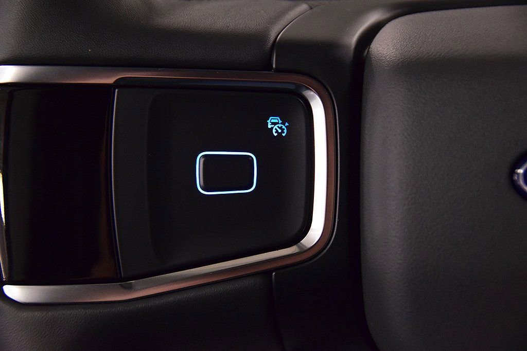 Used 2025 Ford Expedition Max Active AWD/4WD image 22