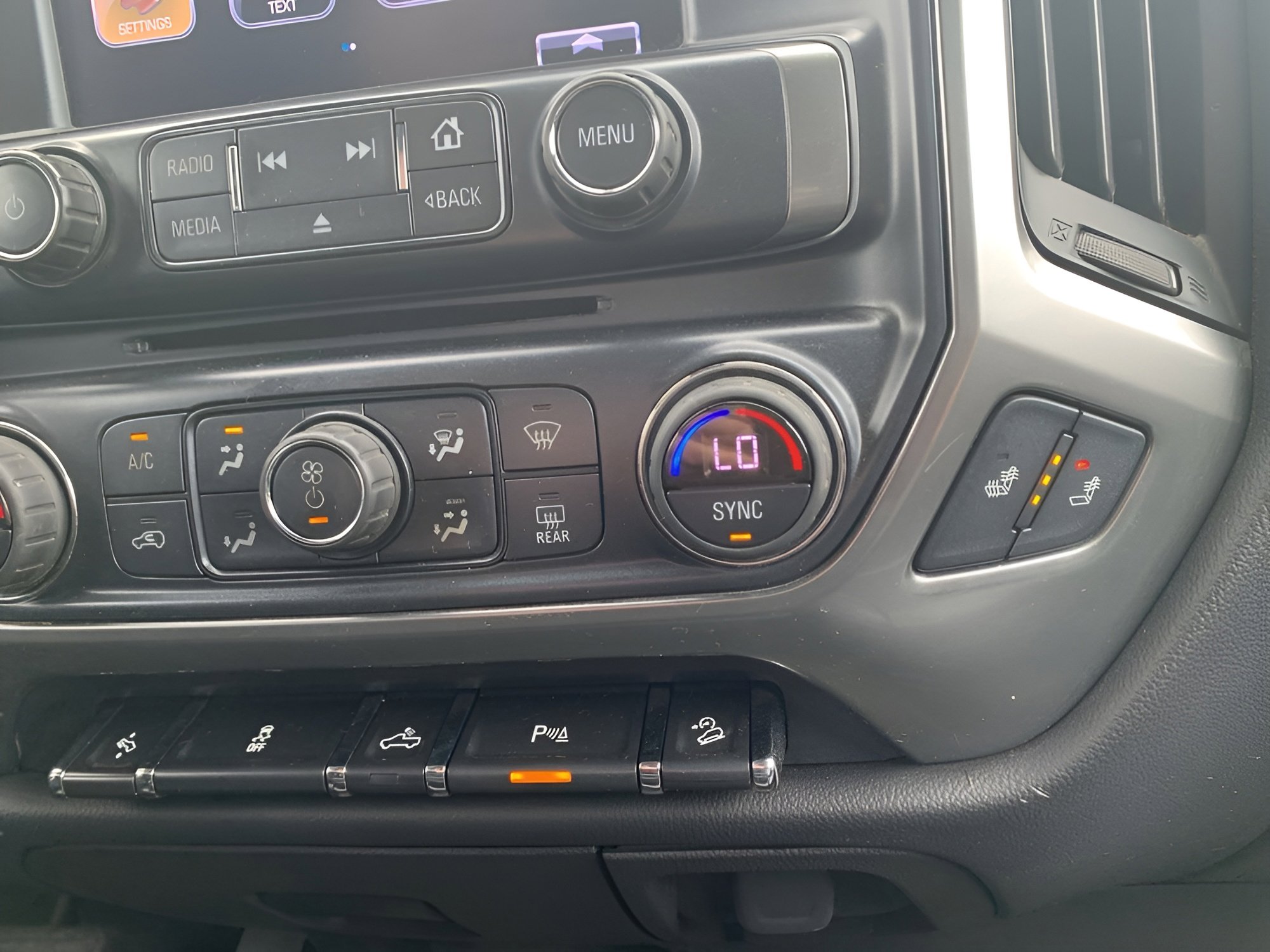 Used 2017 Chevrolet Silverado 1500 LT w/ All Star Edition image 13