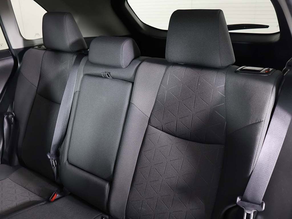 Used 2022 Toyota RAV4 XLE w/ Convenience Package image 34