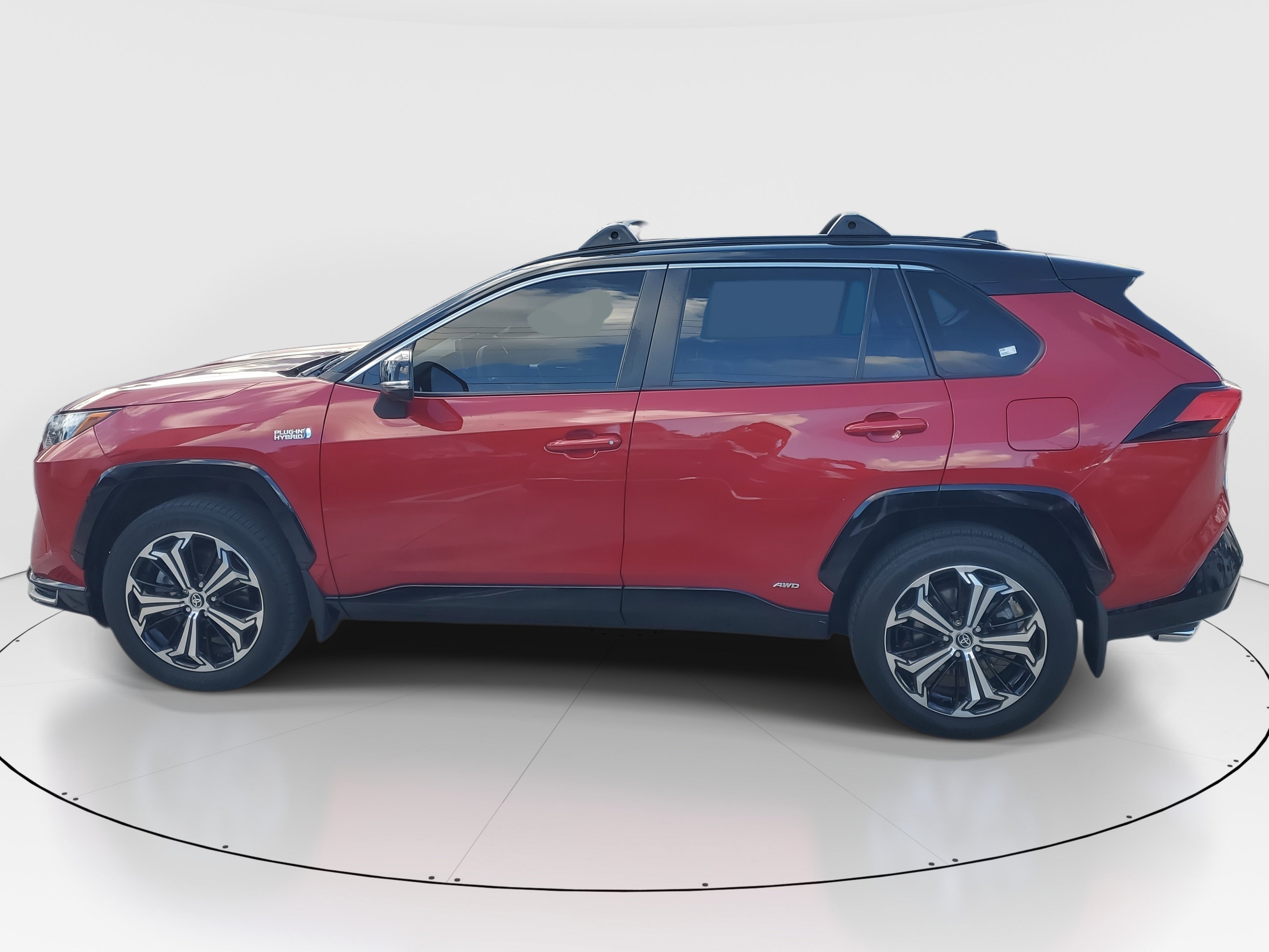 Used 2022 Toyota RAV4 XSE image 6