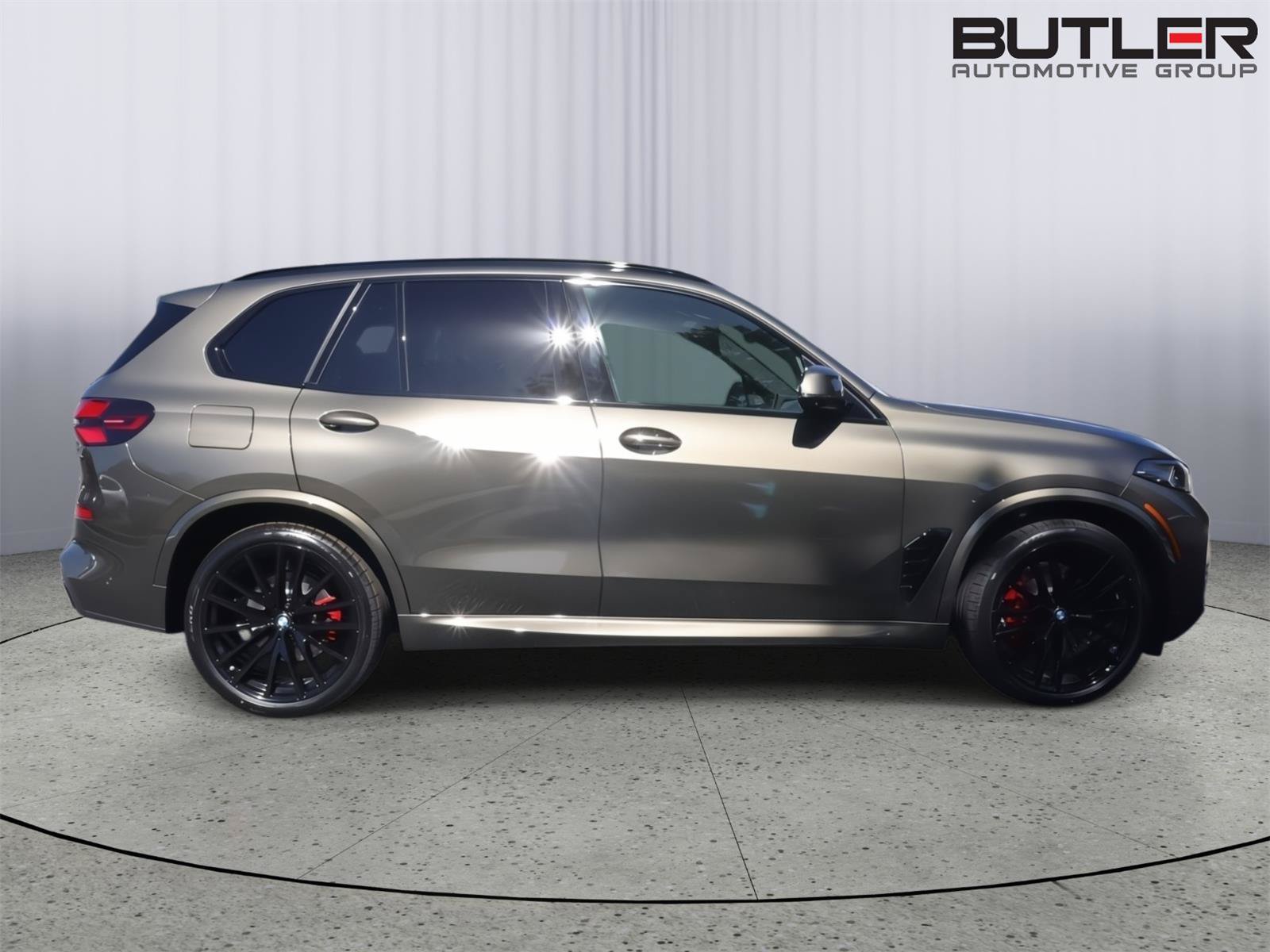 New 2026 BMW X5 sDrive40i w/ M Sport Package RWD image 8