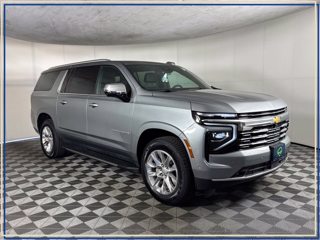 Certified 2025 Chevrolet Suburban Premier AWD/4WD image 3