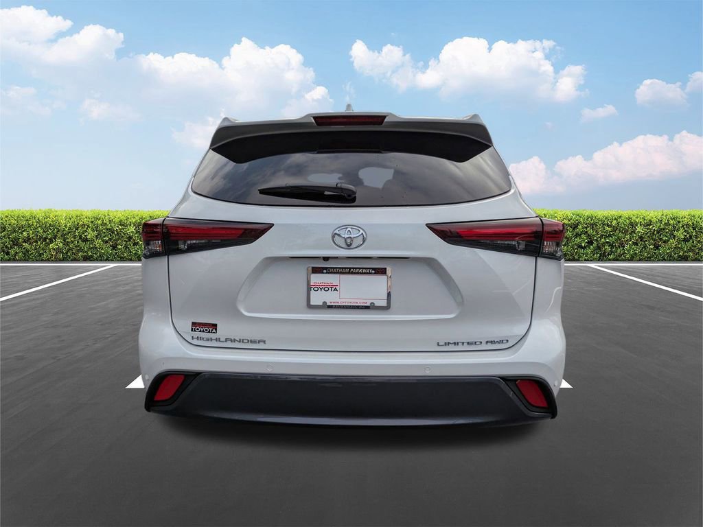New 2026 Toyota Highlander Limited image 5