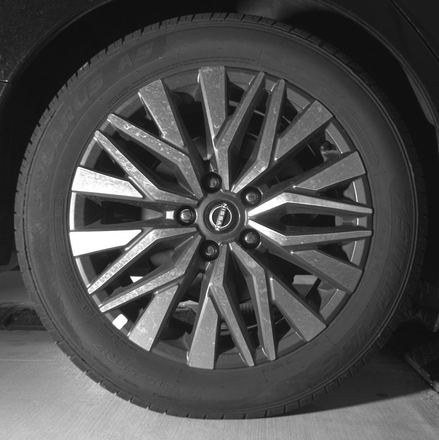 Used 2025 Nissan Altima 2.5 SV FWD image 15