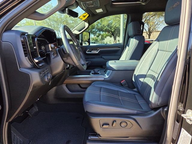Used 2025 Chevrolet Silverado 2500 High Country w/ High Country Premium Package image 12