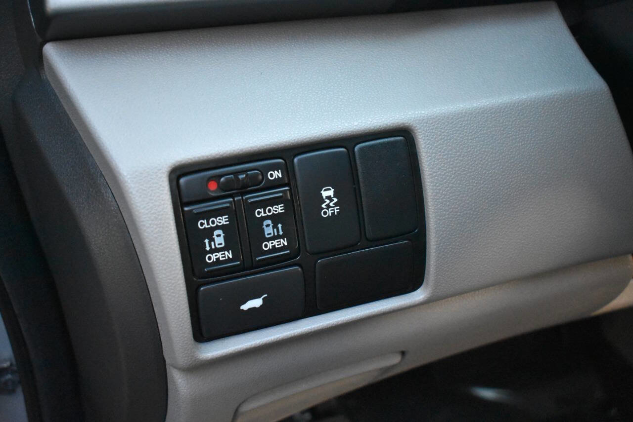 Used 2013 Honda Odyssey EX-L image 37