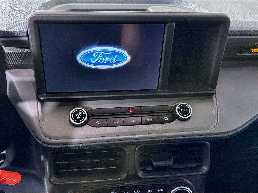 Used 2023 Ford Maverick XL FWD image 17
