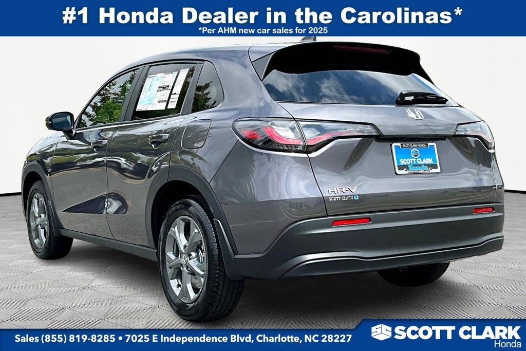 New 2027 Honda HR-V LX image 3