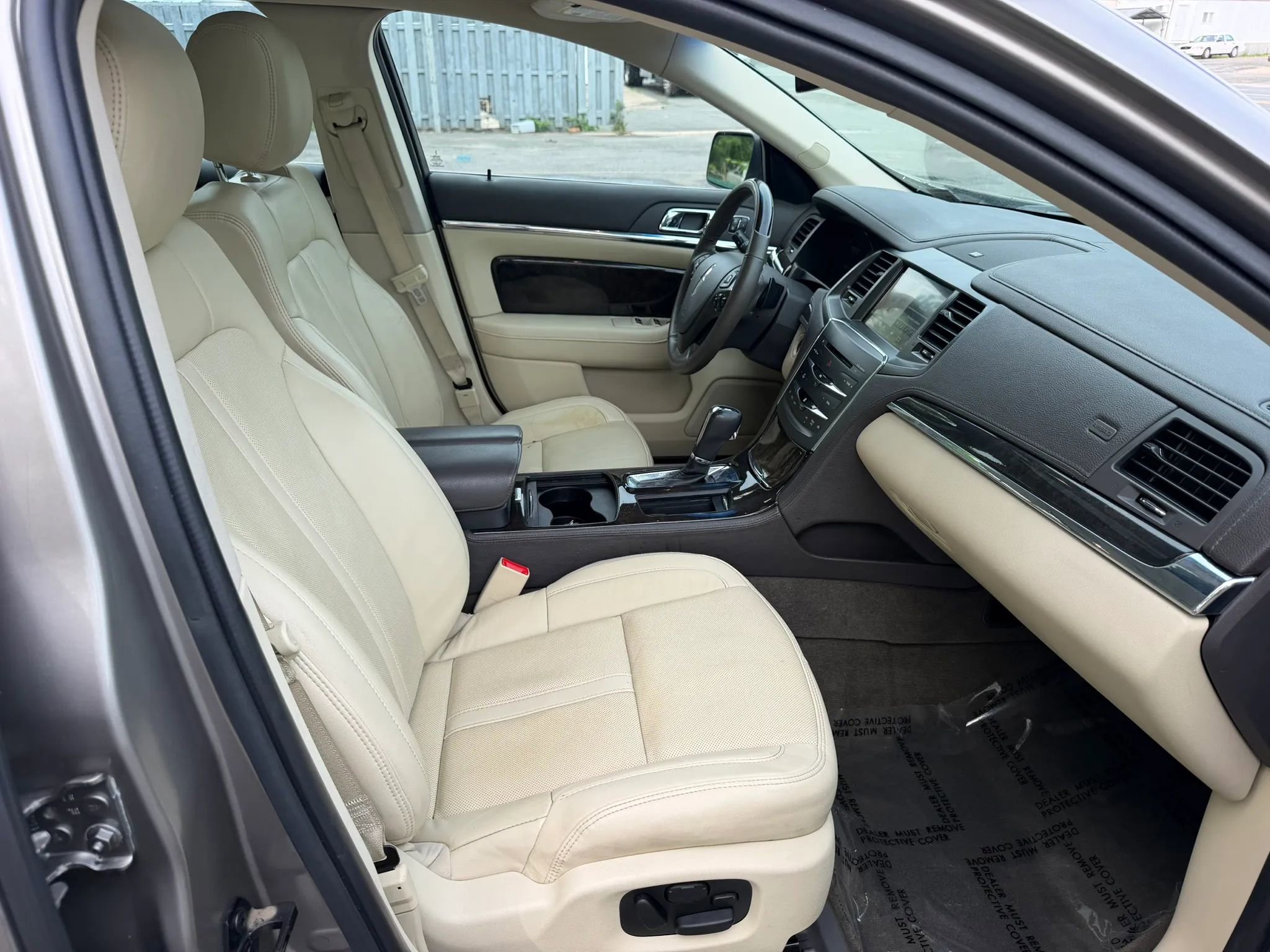 Used 2016 Lincoln MKS AWD w/ Equipment Group 101A image 16