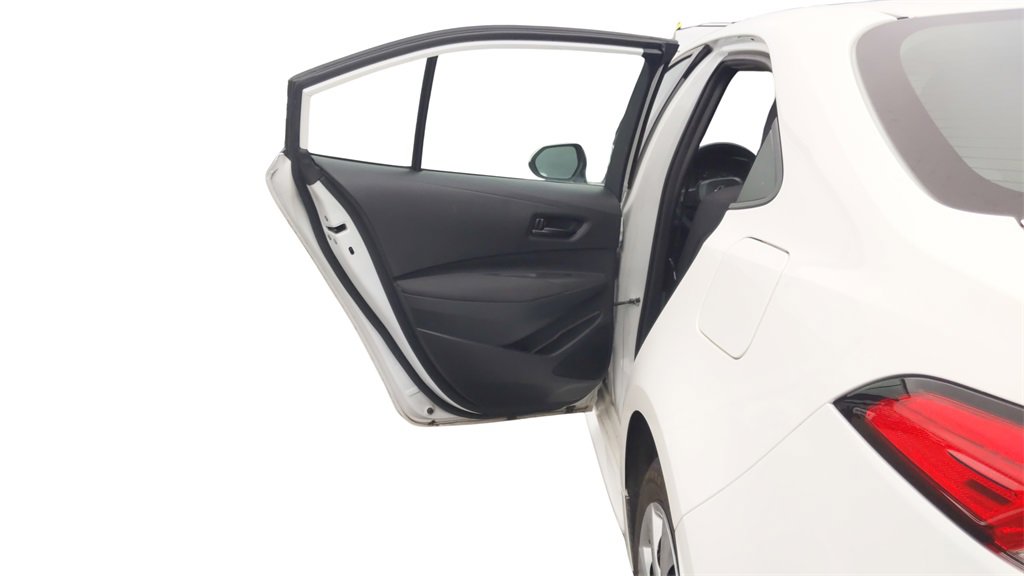 Used 2024 Toyota Corolla LE image 29