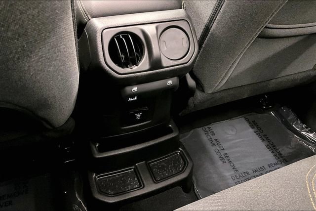 Used 2025 Jeep Wrangler Unlimited Sahara w/ Safety Group image 34