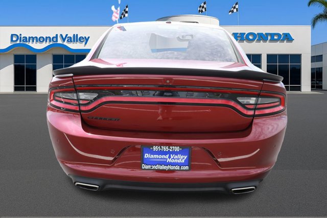 Used 2020 Dodge Charger SXT w/ Blacktop Package RWD image 5