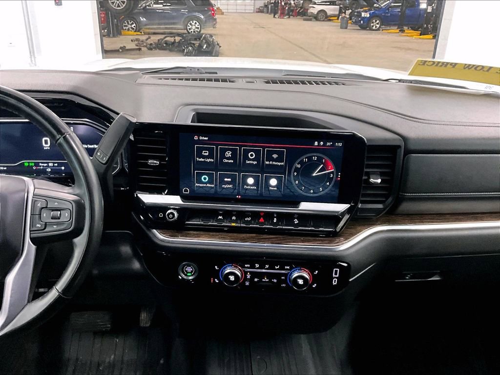 Used 2024 GMC Sierra 1500 Elevation image 18