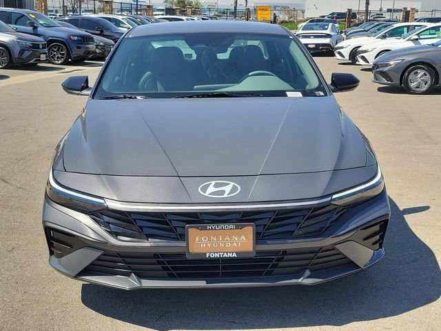 New 2026 Hyundai Elantra Sport FWD image 25