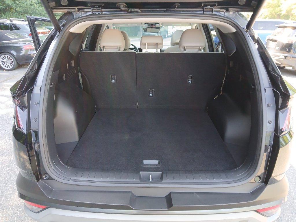 Used 2025 Hyundai Tucson SEL AWD/4WD image 31