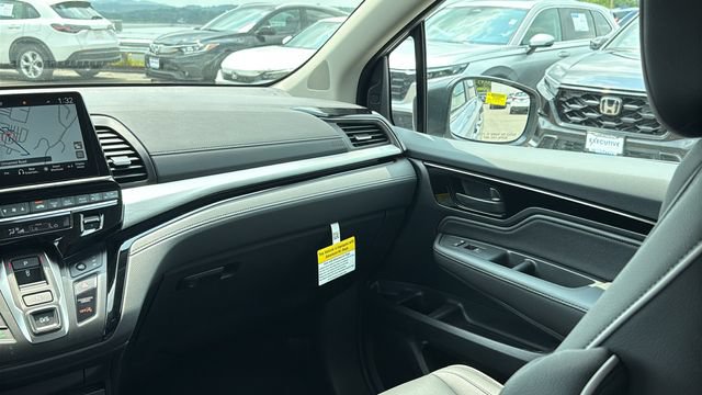 New 2026 Honda Odyssey Touring image 26